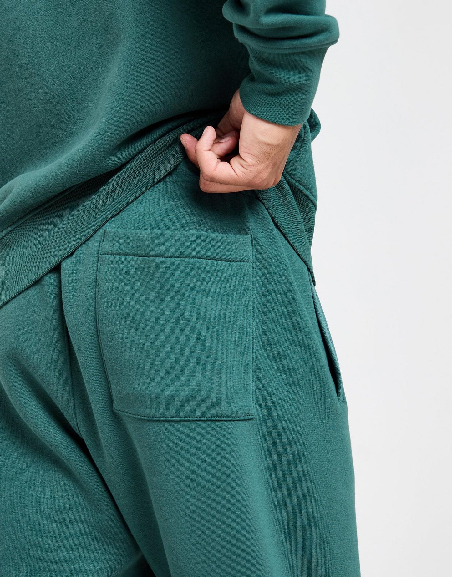 Jordan Essentials Fleece Baseline Pants Grün – Detail Gesäßtasche